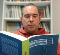 Ander Altuna Gabiola: "Testu espezializatuek beti esanahi edo interpretazio bera izan behar dute, zehaztasun falta terminologikoak zehaztasun falta kontzeptuala ekartzen du"