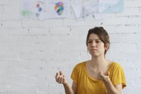 Donna Apellaniz: “Emozionalki orekatuak gaudenean, jakintza berriak eskuratzen trebeagoak gara”