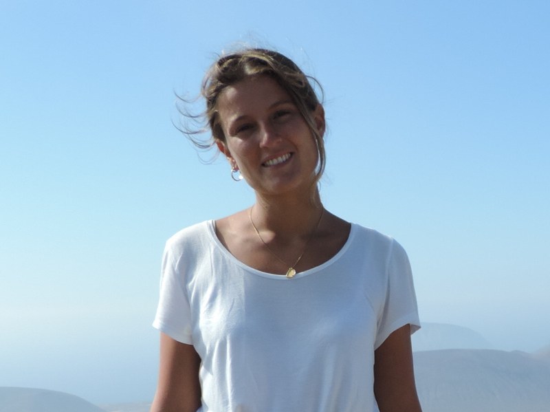 Lucía Gandarias: "Bakterio magnetotaktikoen aplikazioak aztertzen ditugu, minbiziaren aurkako terapiekin erlazionatutakoak batez ere" Lucía Gandarias: "Bakterio magnetotaktikoen aplikazioak aztertzen ditugu, minbiziaren aurkako terapiekin erlazionatutakoak batez ere"