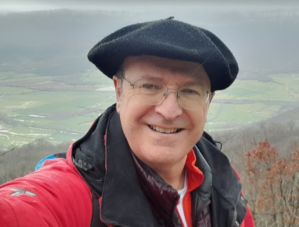 Asier Barandiaran Amarika: "Amerika gure literaturan ez da soilik kanpoko gertaleku bat, baizik eta gure nortasunaren eta irudimenaren parte"