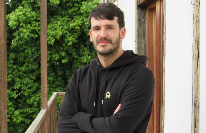 Mikel Ibarguren Egibar "Filma 2011n kokatzea interesgarria zen azken iheslariaren figura horrek txunditzen gintuelako"
