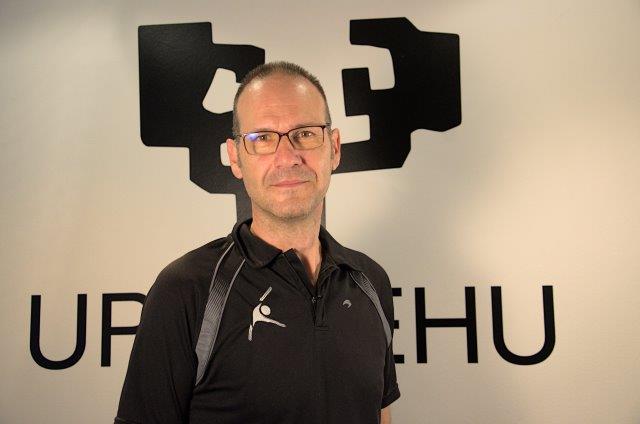 Raúl Martínez de Santos Gorostiaga: "Zer da heziketa fisikoa? Galdera horri erantzun adostu bat ematea da lehenengo urratsa"