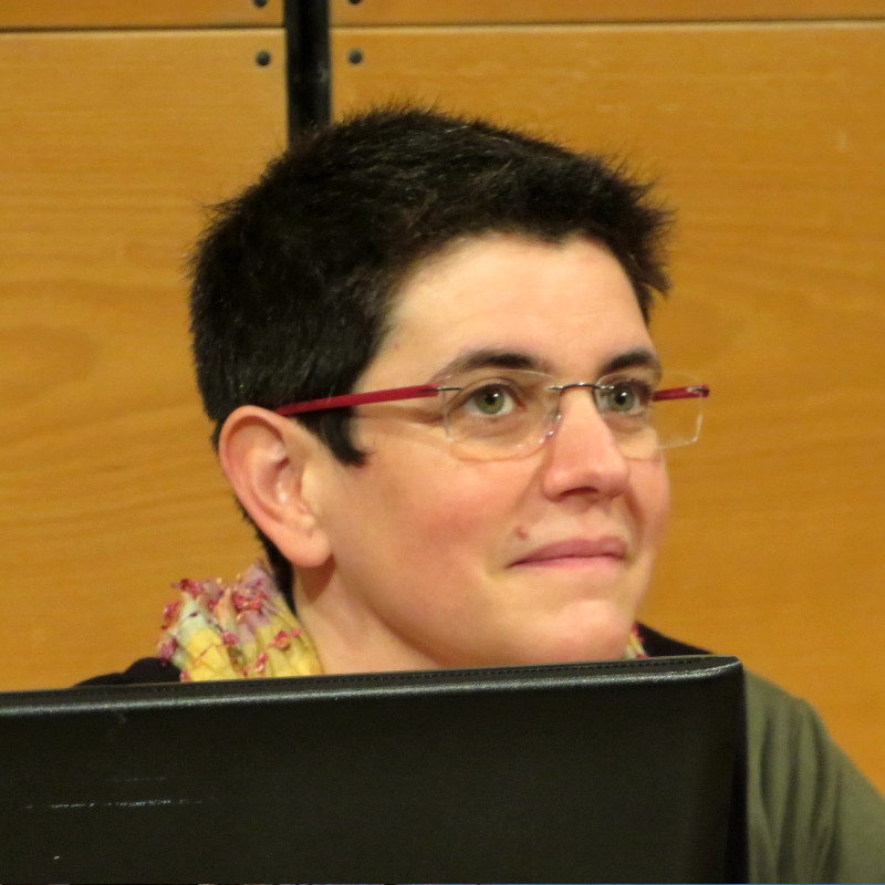 Edurne Larraza Mendiluze