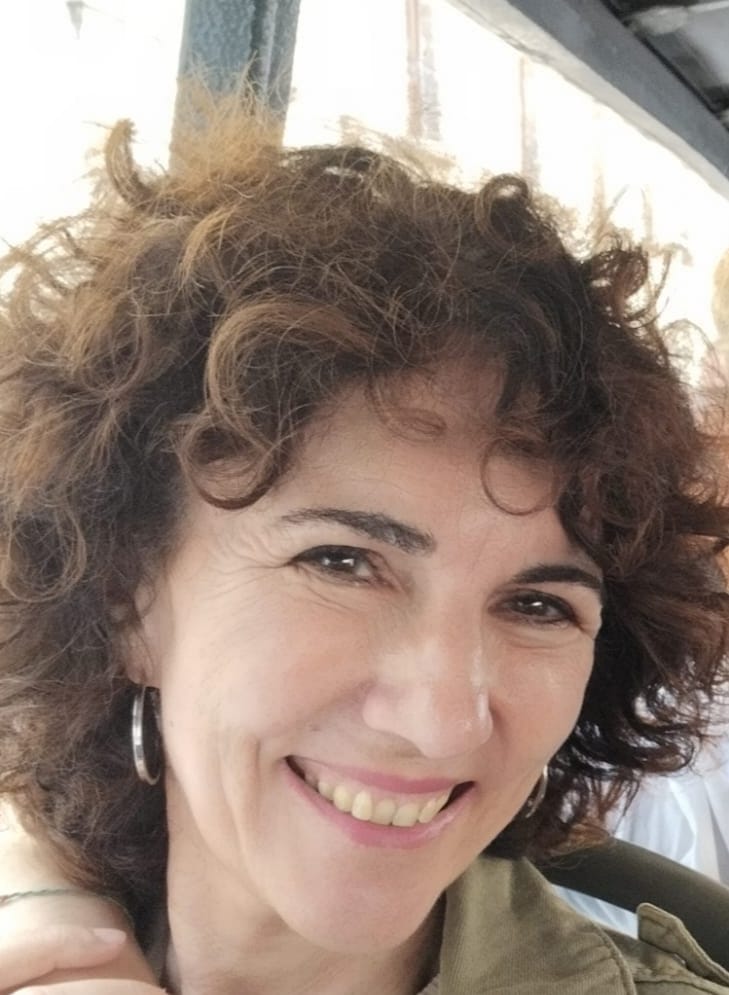 Elena Laka Muñoz
